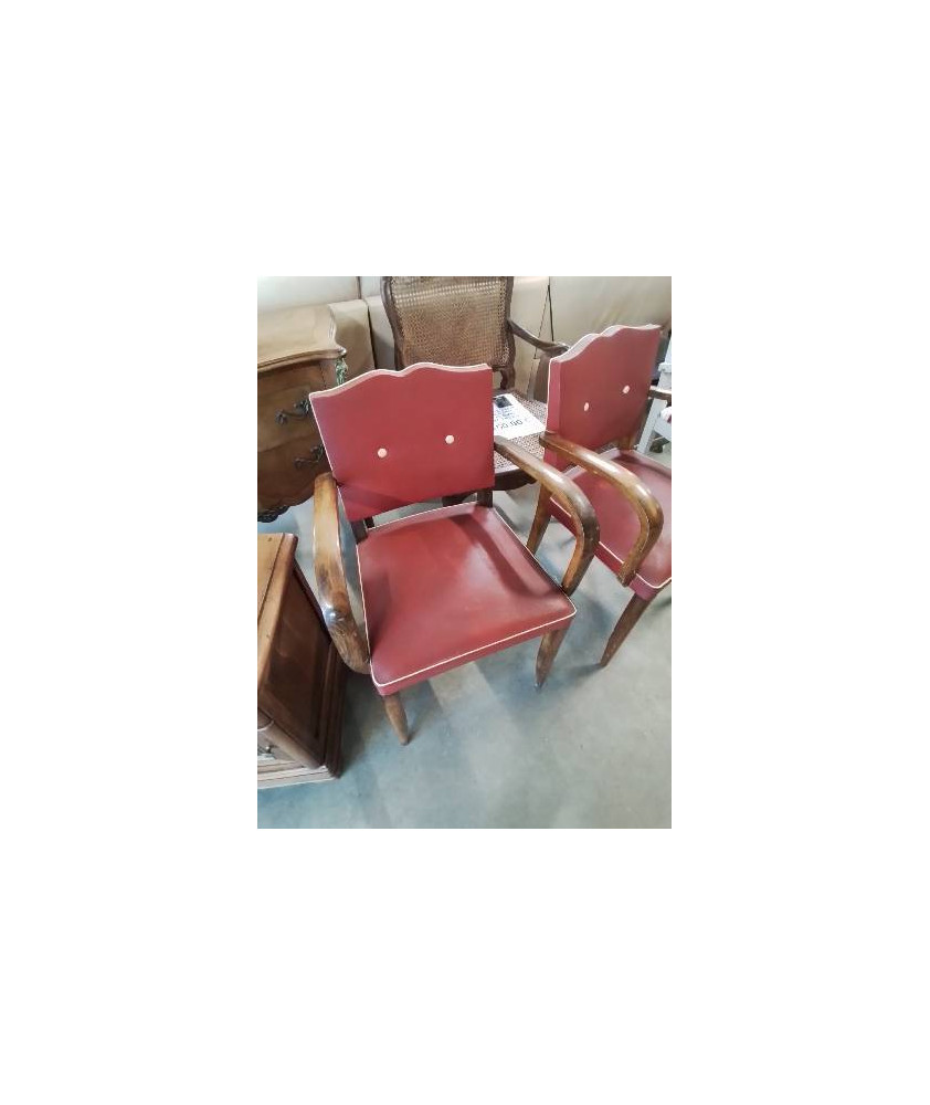 BRIDGE BOIS CAPITONNÉ SKAÏ ROUGE DOSSIER MOUSTACHE 