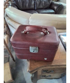 VANITY CASE SKAÏ ROUGE