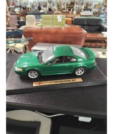 MINIATURE MAISTO MUSTANG GT (1999)
