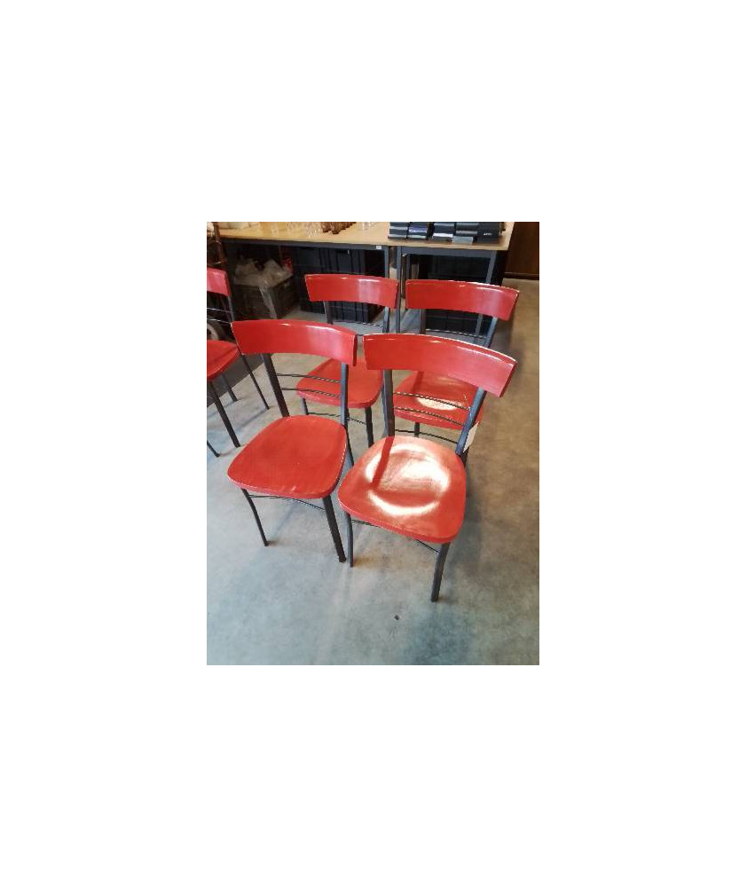 4 CHAISES PIÈTEMENT MÉTAL GRIS ASSISE ET DOSSIER BOIS ROUGE 
