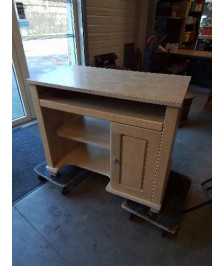 BUREAU INFORMATIQUE BOIS CLAIR MOULURÉ 1 PORTE 