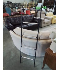 ECHELLE SÈCHE SERVIETTES MÉTAL NOIR ET BOIS CLAIR 4 BARREAUX 