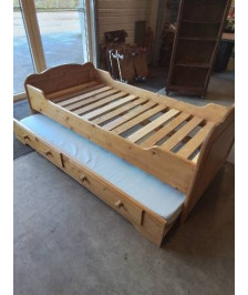 LIT GIGOGNES PIN INTERIOR’S AVEC 1 MATELAS MOUSSE 2X90X190CM