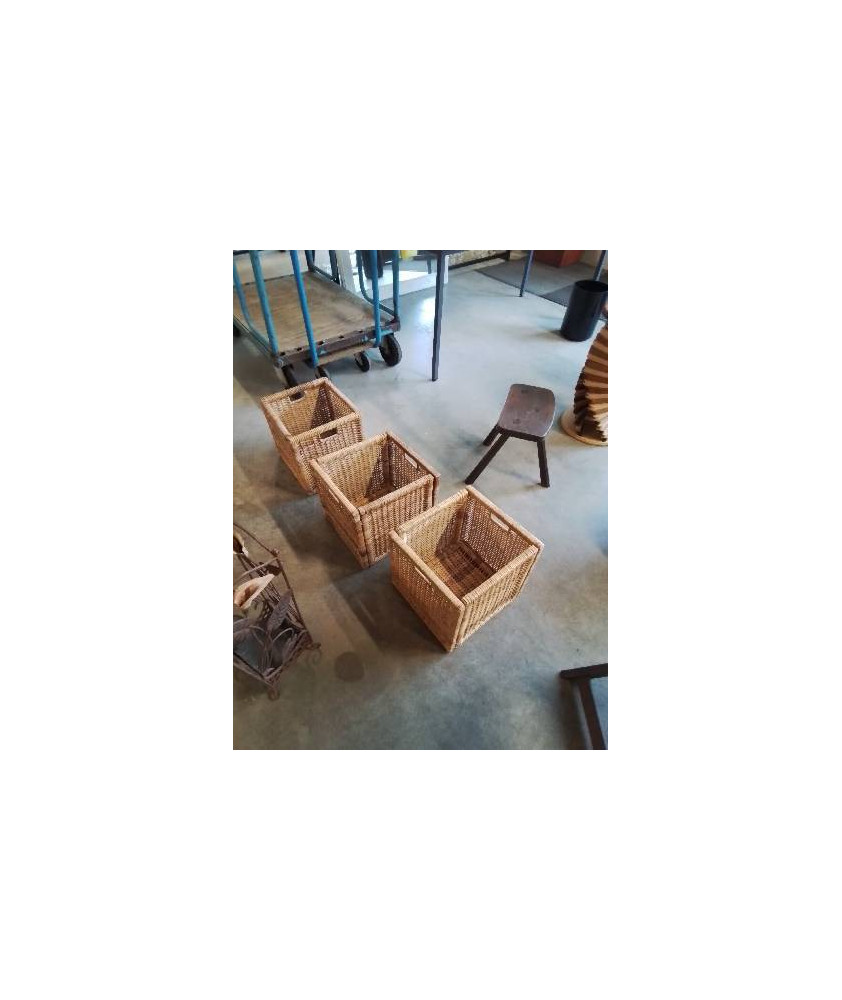 CAISSE CARRÉE A POIGNÉES VANNERIE 