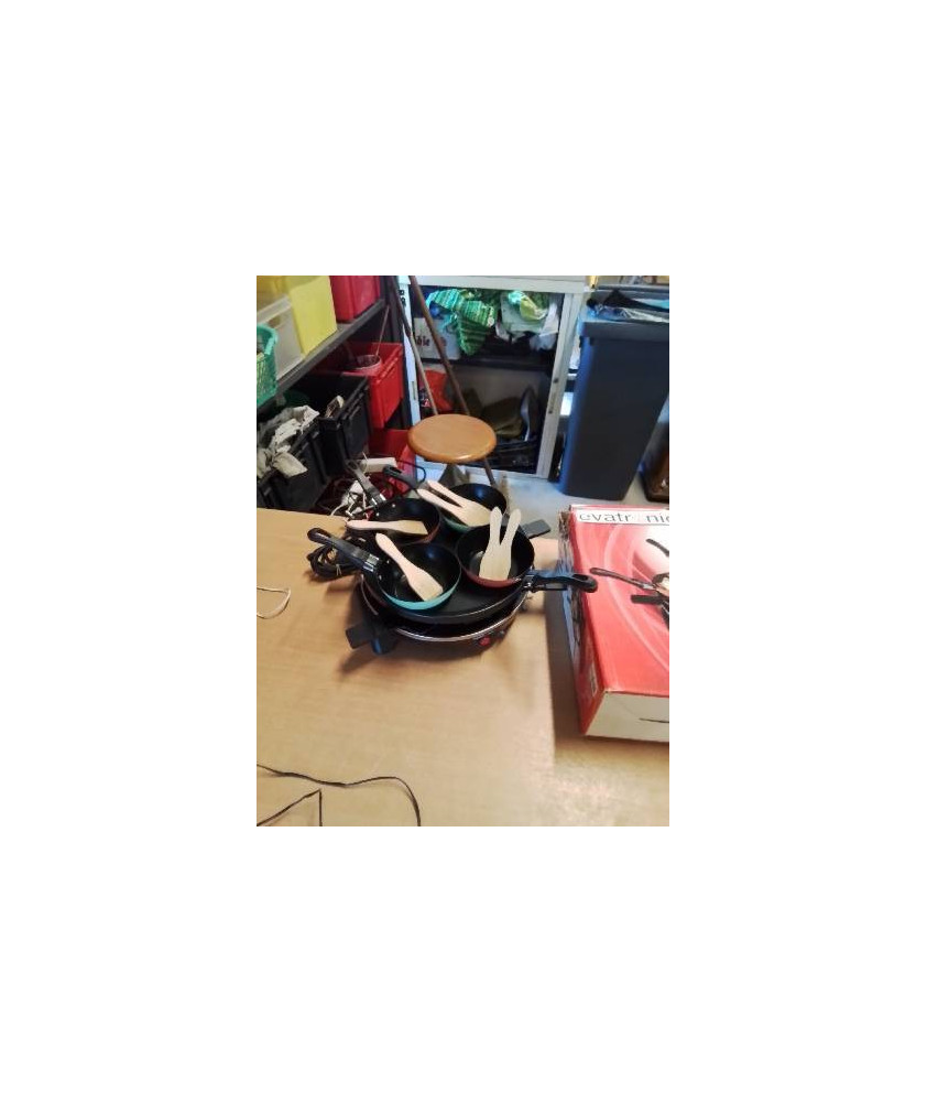 APPAREIL A RACLETTE-WOK 6 PERSONNES EVATRONIC 