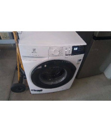LAVE LINGE HUBLOT ELECTROLUX 10KG 1400T