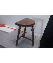 TABOURET TRIPODE 