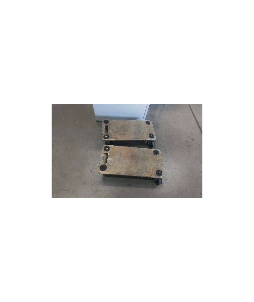 PLANCHE A ROULETTES POUR MEUBLE 