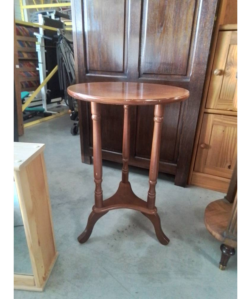 GUERIDON ROND A COLONNES BOIS TRIPODE