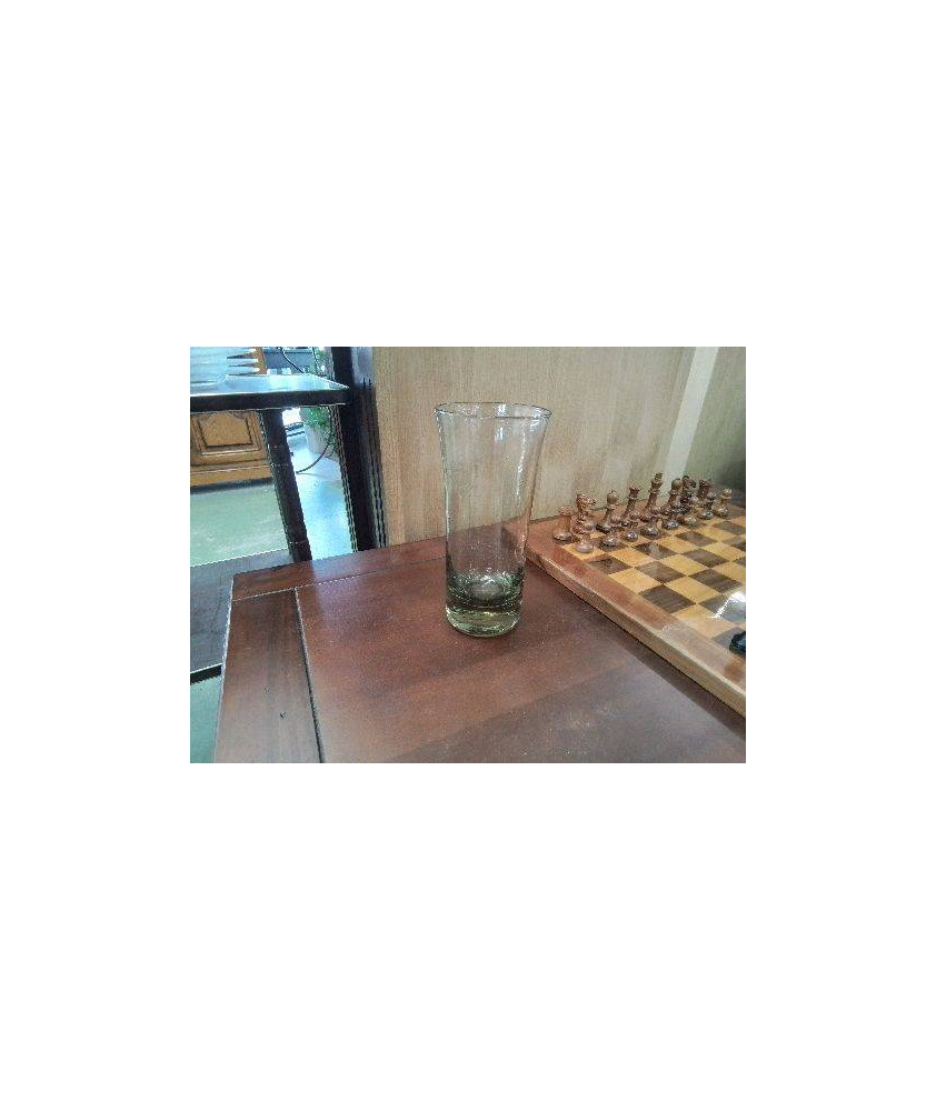 VASE EN VERRE BULÉ