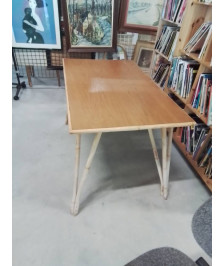 TABLE PIÈTEMENT ROTIN PLATEAU BOIS ANNÉES 60