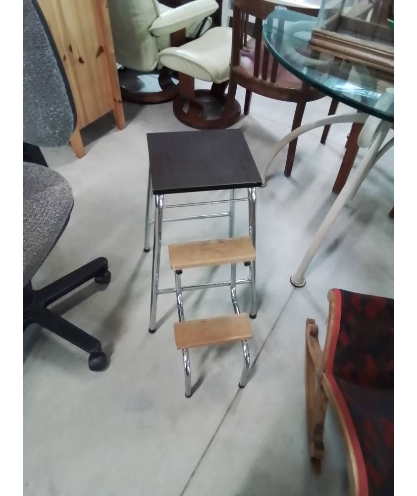 MARCHEPIED RETRACTABLE MÉTAL CHROMÉ ET BOIS 