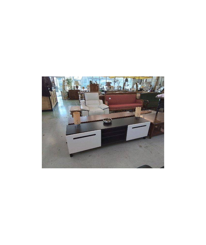 MEUBLE TV DEUX PORTES 