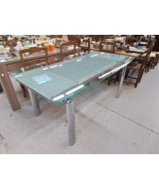 TABLE EN VERRE 