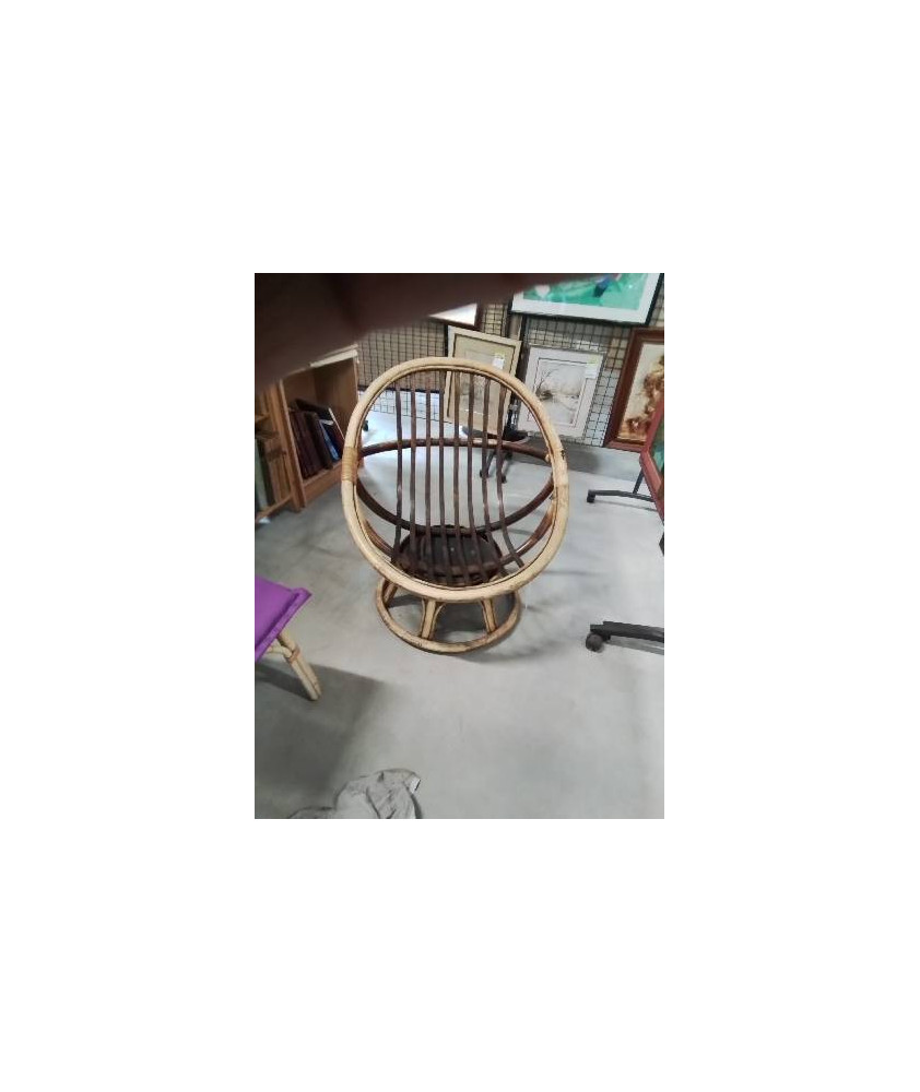 FAUTEUIL ROTIN PIVOTANT ANNÉES 60 EN L\'ÉTAT 