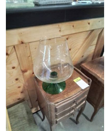 VASE SUR PIEDOUCHE VERRE SOUFFLE TEINTÉ VERT