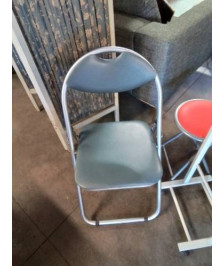 CHAISE PLIANTE METAL ET PU GRIS