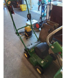 SCARIFICATEUR ÉLECTRIQUE JOHN DEERE D31RE