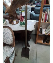 PELLE A CHARDON MANCHE BOIS