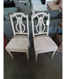 CHAISE BOIS ECRU CAPITONNÉ TISSU ECRU DOSSIER LYRE STYLE LOUIS XVI