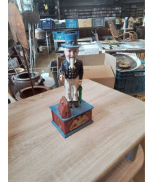 TIRELIRE MÉTALLIQUE 