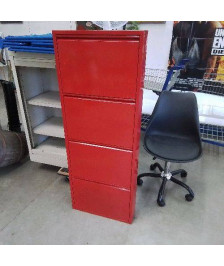 MEUBLE A CHAUSSURES ROUGE