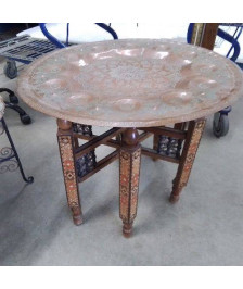 TABLE D’APPOINT STYLE MAROCAIN PIED BOIS