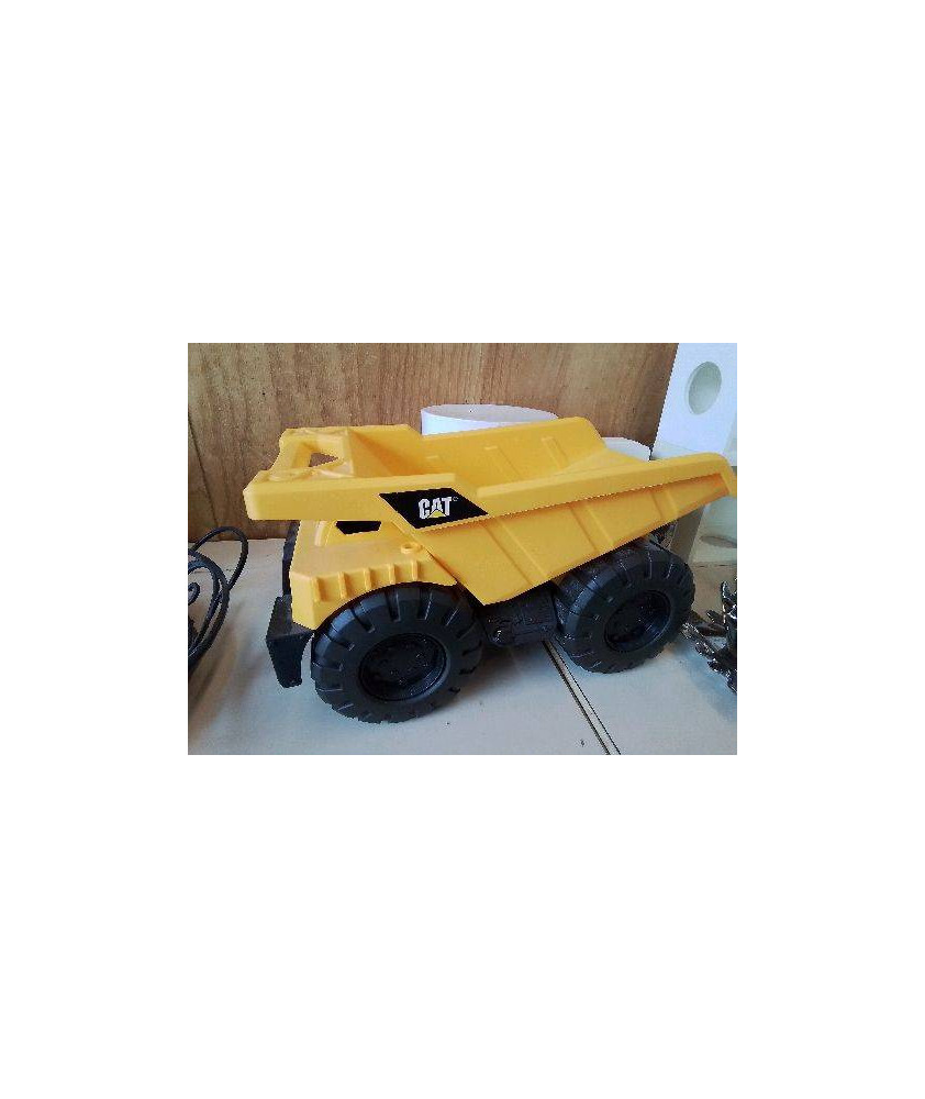 CAMION BENNE CAT