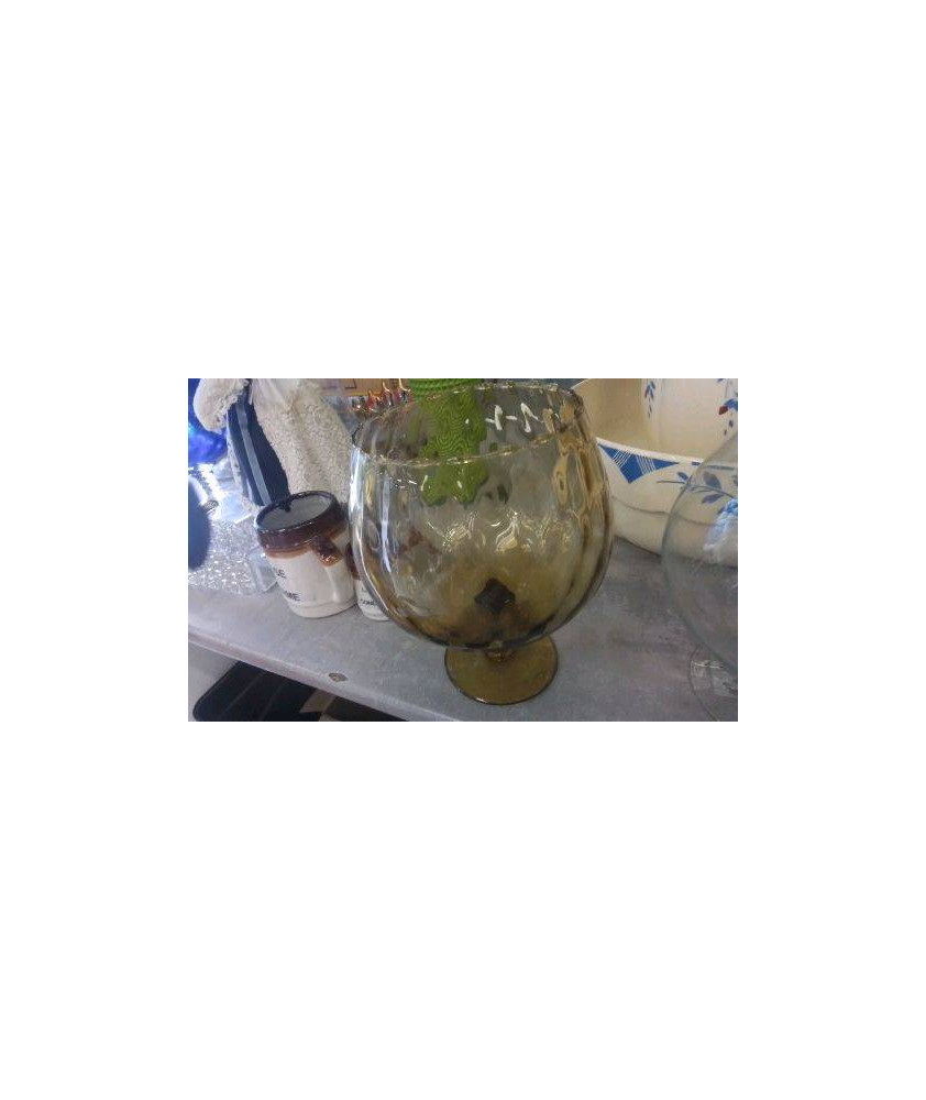 DECO VERRE A PIED MARRON