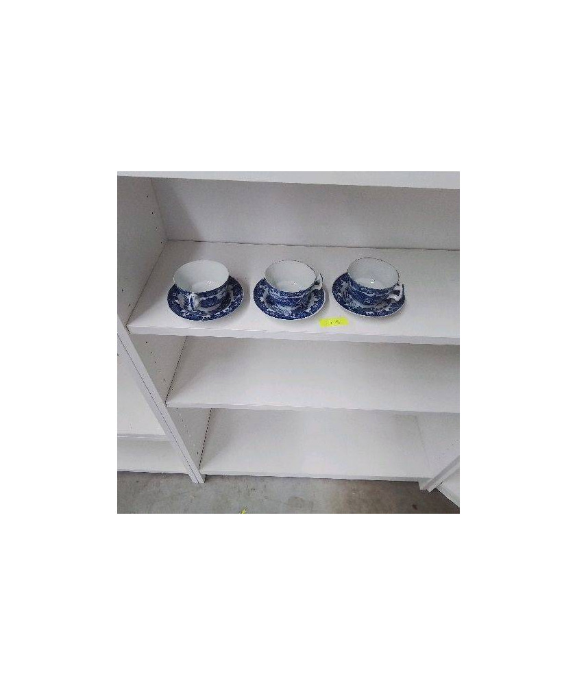 3 TASSES ET SOUS-TASSES