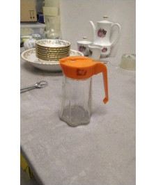 POT A MIEL VERSEUR EN LETAT 