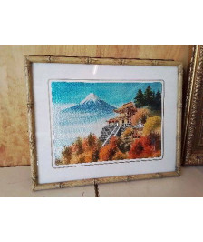 PAYSAGE JAPONNAIS TISSE A LA SOIE ENCADRÉ 