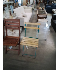 CHAISE DE JARDIN PLIANTE  PIÈTEMENT MÉTAL VERT ASSISE ET DOSSIER LATTES BOIS CLAIR 