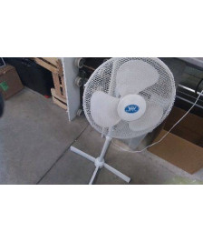 VENTILATEUR SUR PIED EN L’ETAT
