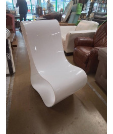 FAUTEUIL PLEXI INTÉRIEUR ET EXTÉRIEUR 