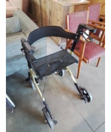 DEHAMBULATEUR PLIANT 4 ROUES METAL VERT ET NOIR TOILE NOIR HMS VILGO