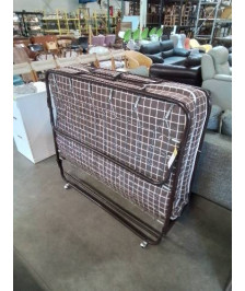 LIT D’APPOINT PLIANT A ROULETTES MÉTAL MARRON MATELAS MOUSSE MARRON 120 CM 