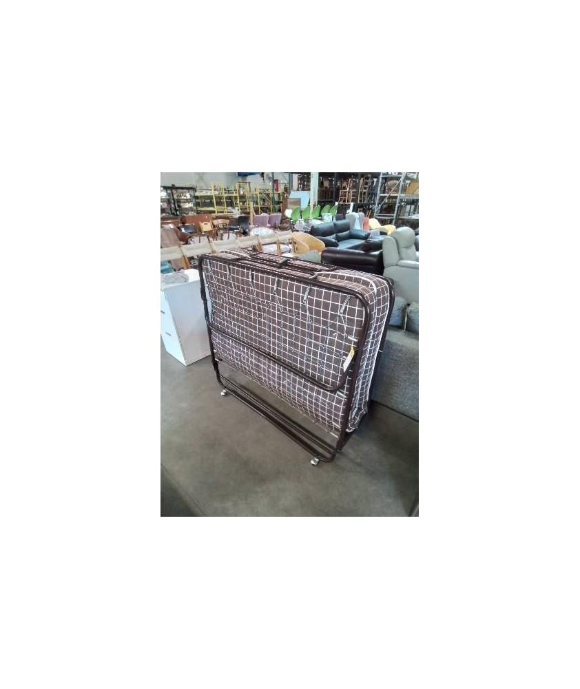 LIT D’APPOINT PLIANT A ROULETTES MÉTAL MARRON MATELAS MOUSSE MARRON 120 CM 