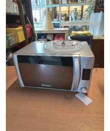 MICRO-ONDES GRILL CANDY CMC25DCS