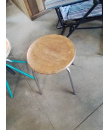 TABOURET ROND PIÈTEMENT METAL CHROMÉ ASSISE BOIS CLAIR