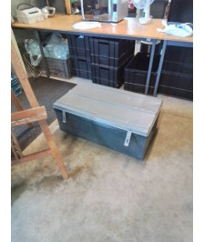 CANTINE METALIQUE GRISE