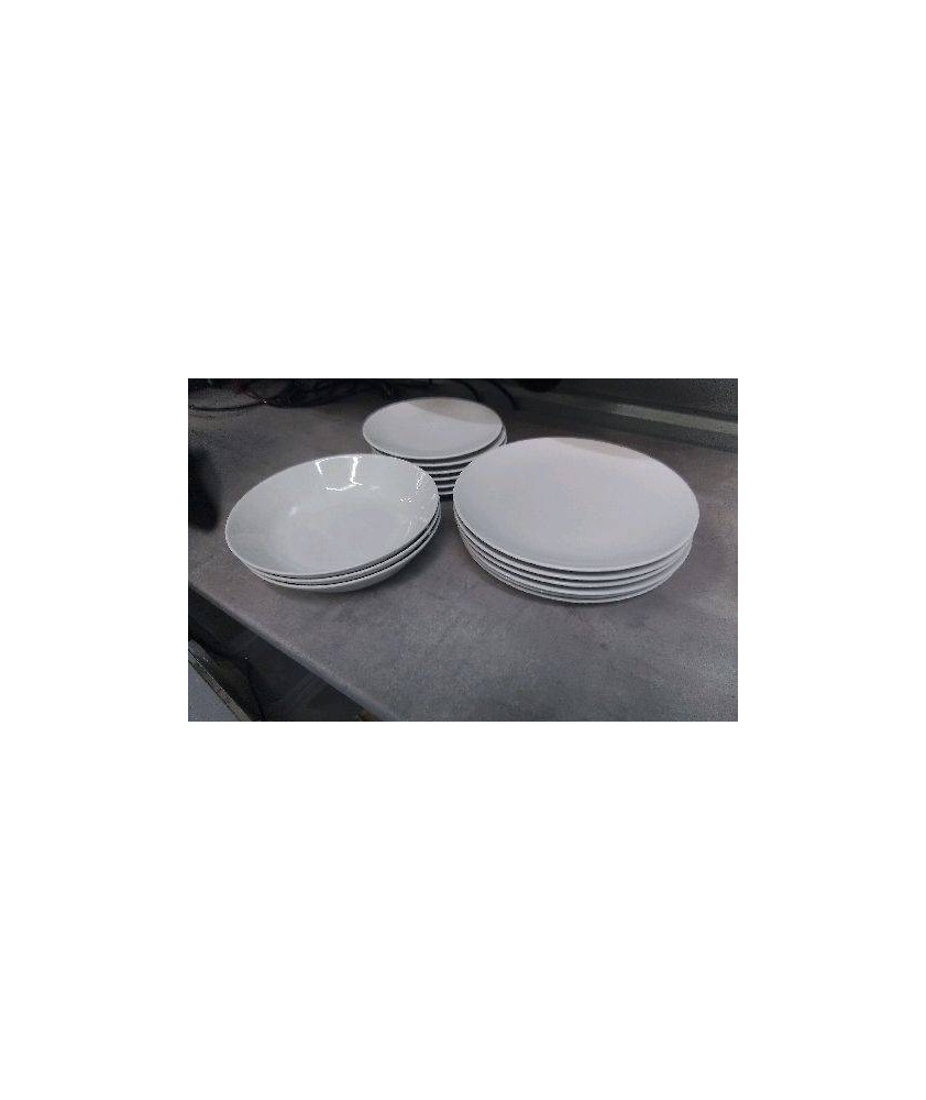 ASSIETTES IKEA LE LOT