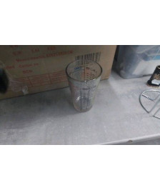 VERRE MESUREUR 