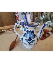 CAFETIÈRE EN PORCALAINE 