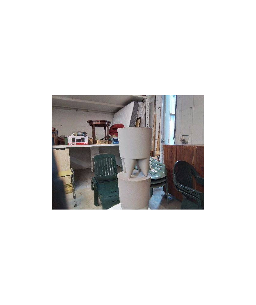 TABOURET COFFRE BUBU P.STARCK