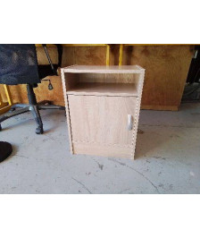 PETIT CHEVET CONTEMPORAIN