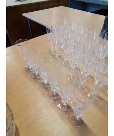 6 FLÛTES A CHAMPAGNE CRISTAL ST LOUIS FIN XIXE 