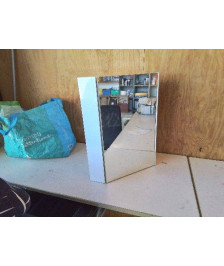 PETITE ÉTAGÈRE D’ANGLE À SUSPENDRE