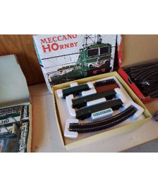COFFRET LOCOMOTIVE MECCANO HORNBY