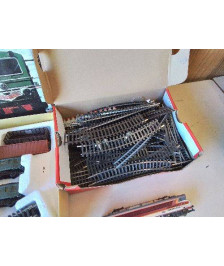 GROS LOT DE RAILS TRAIN MINIATURE